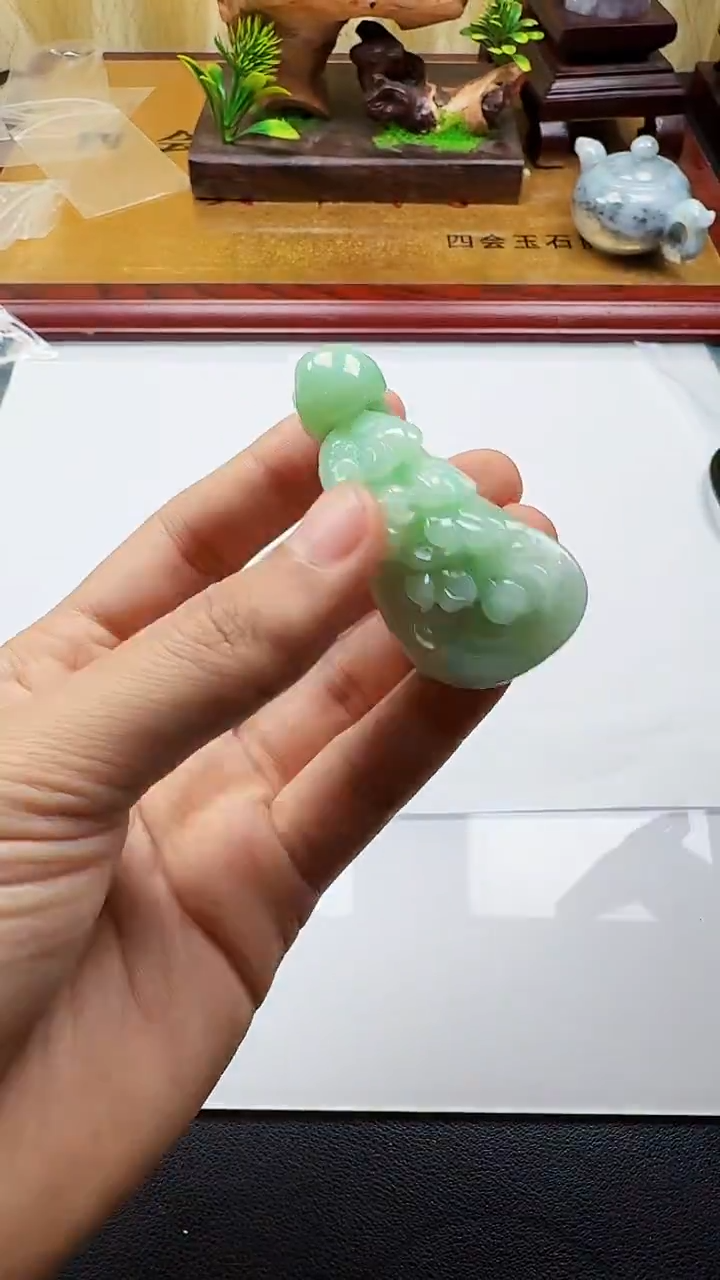 吊坠(不含链)未镶嵌翡翠1