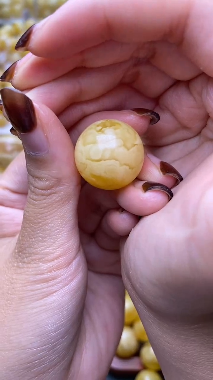 未镶嵌琥珀裸石蜜蜡.28