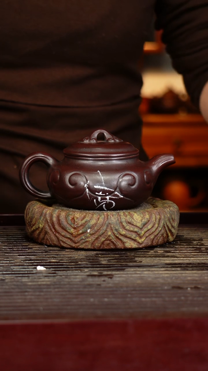 宜兴原矿紫砂壶茶壶宜兴原矿紫砂壶茶壶260C