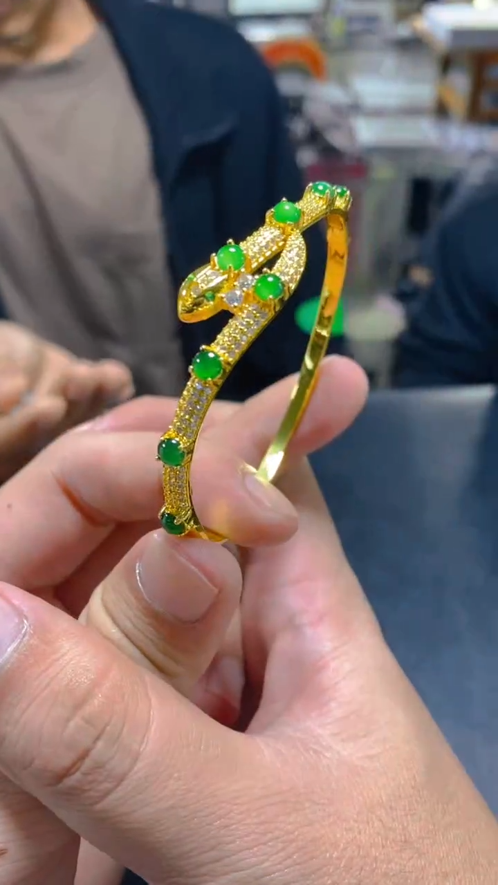 【闪购商品】翡翠手镯未镶嵌0615042995多样性发一