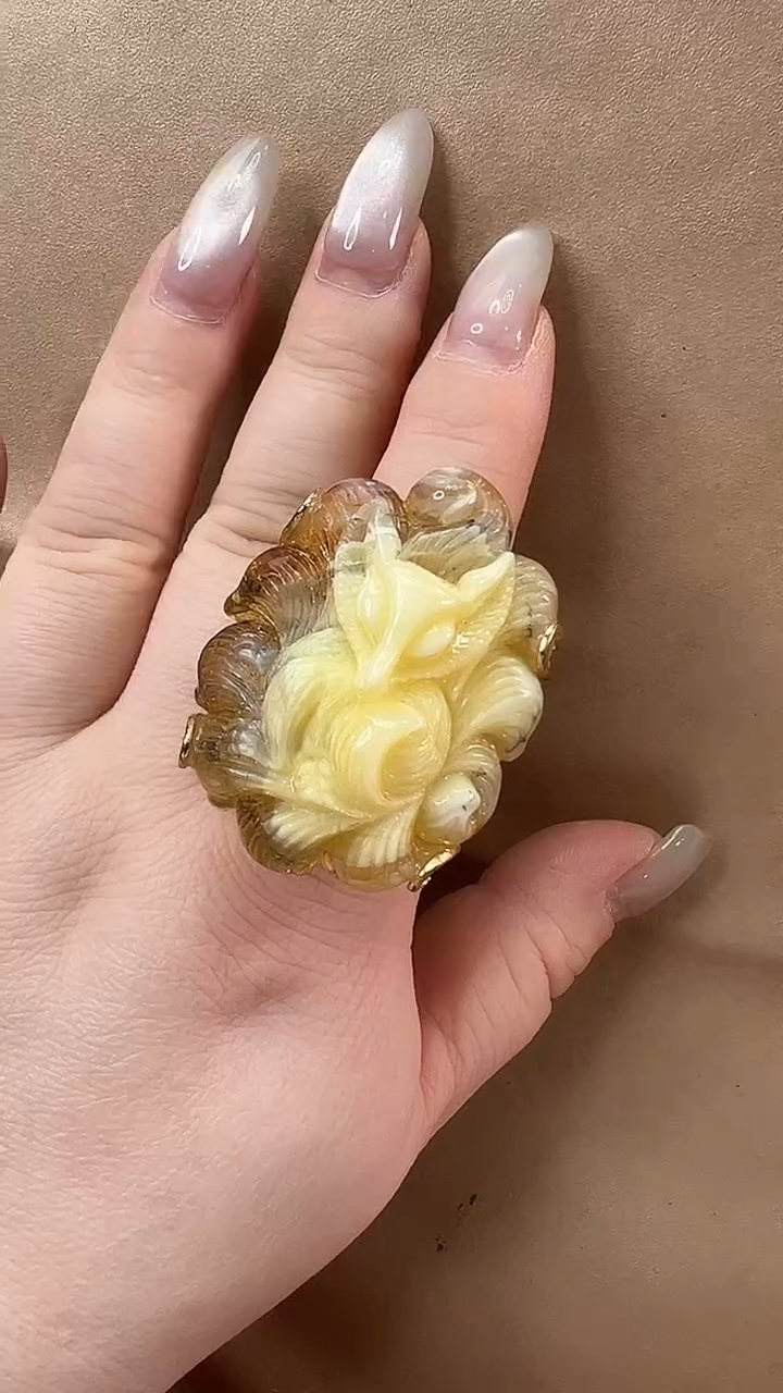 琥珀颈饰未镶嵌戒指