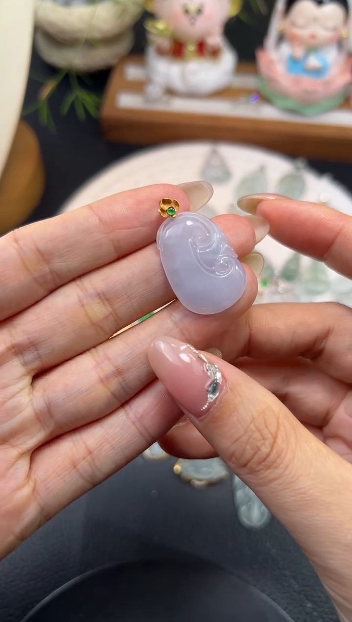 颈饰18K金镶嵌翡翠源头直播间