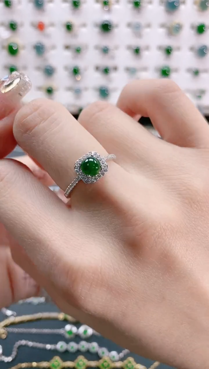 【闪购商品】翡翠戒指银S925镶嵌天然翡翠