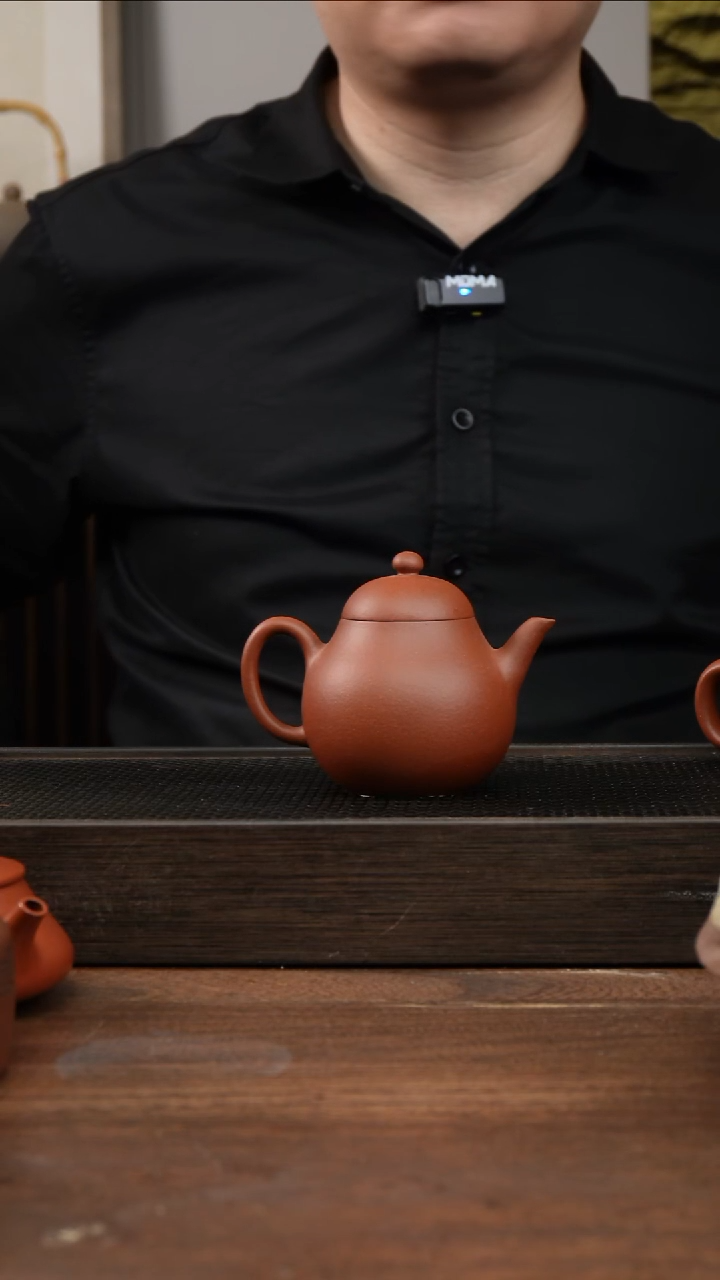 茶杯紫砂朱泥秋水     180CC    微瑕   