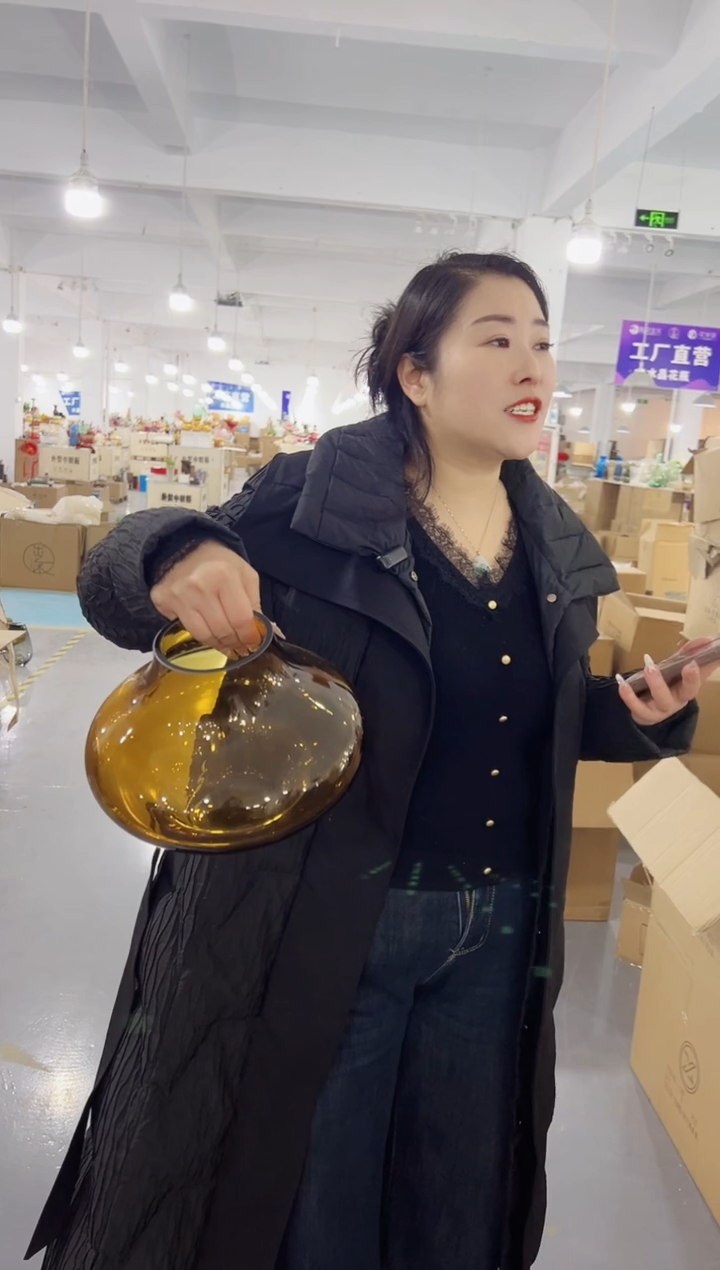 【闪购商品】玻璃花伴你花瓶微瑕-QTG8