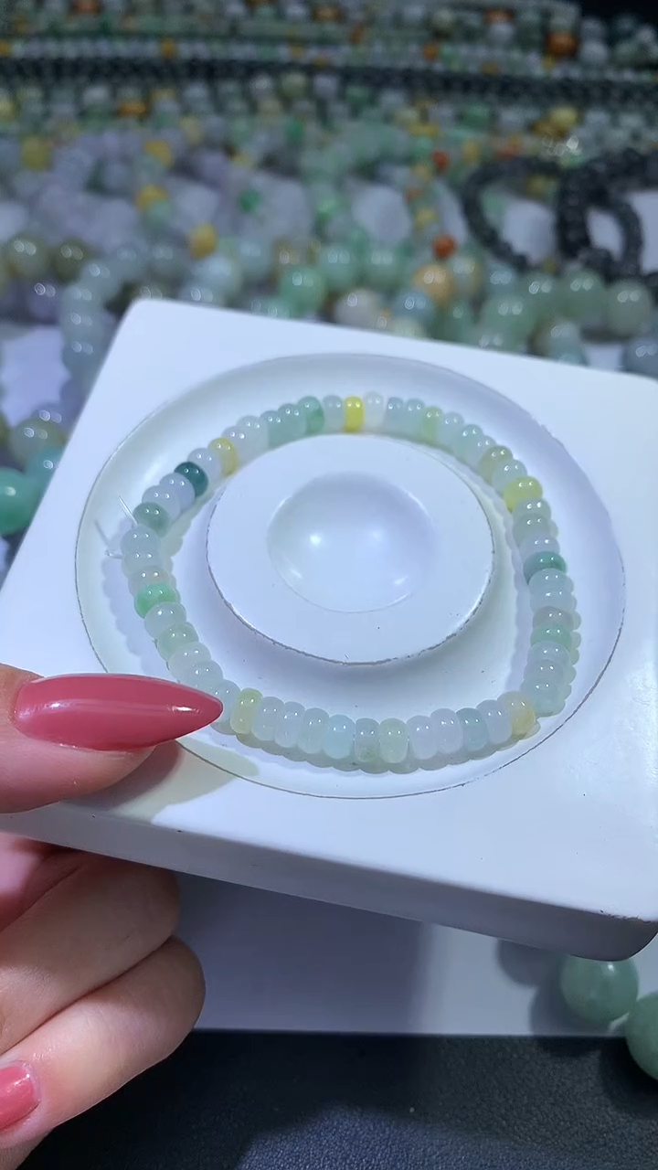 颈饰未镶嵌翡翠ZX018781