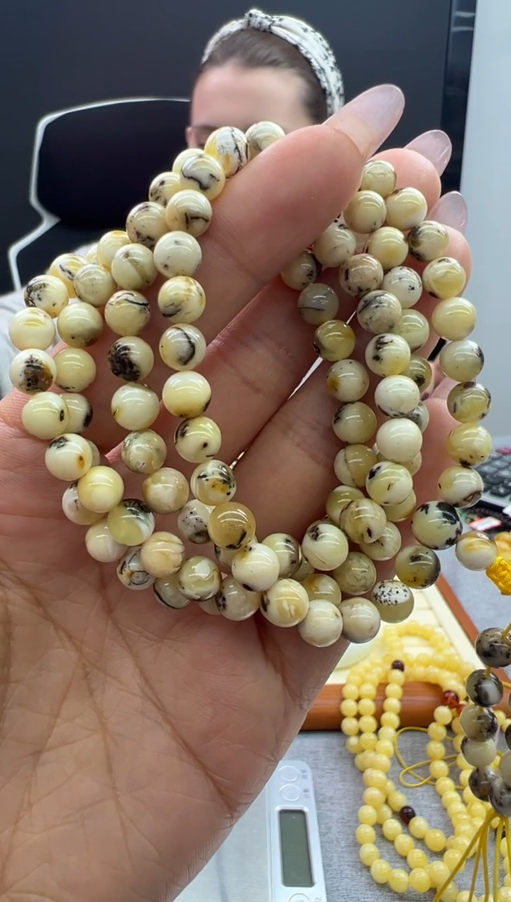 【闪购商品】琥珀颈饰未镶嵌90秒拍号
