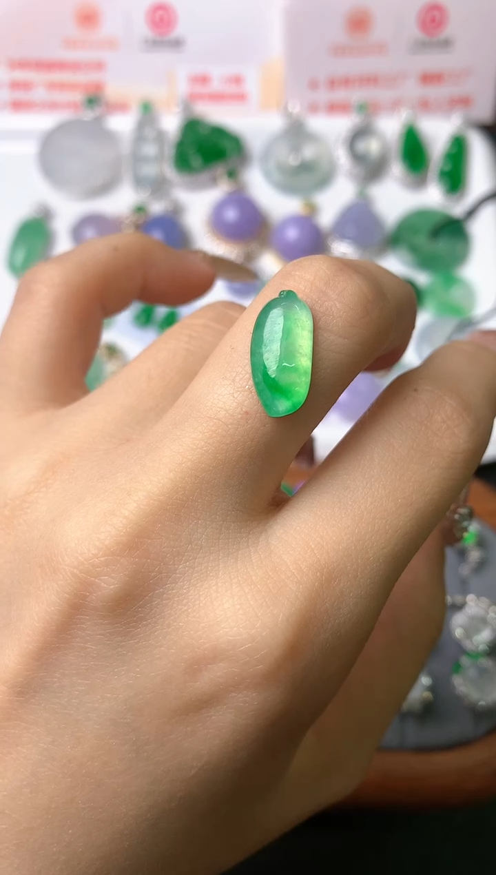 【闪购商品】定制翡翠未镶嵌裸石（镶嵌定制）