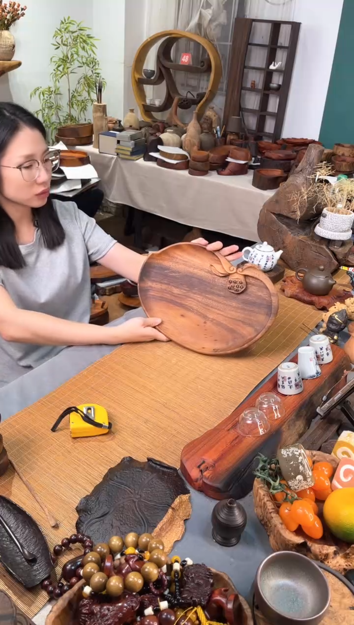 胡桃木果盘32-22-2.5