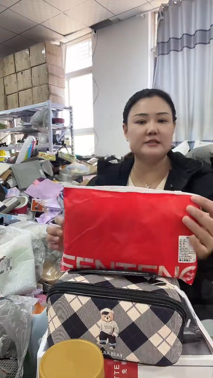 织物琪老板女包1号店好看商品图片下单