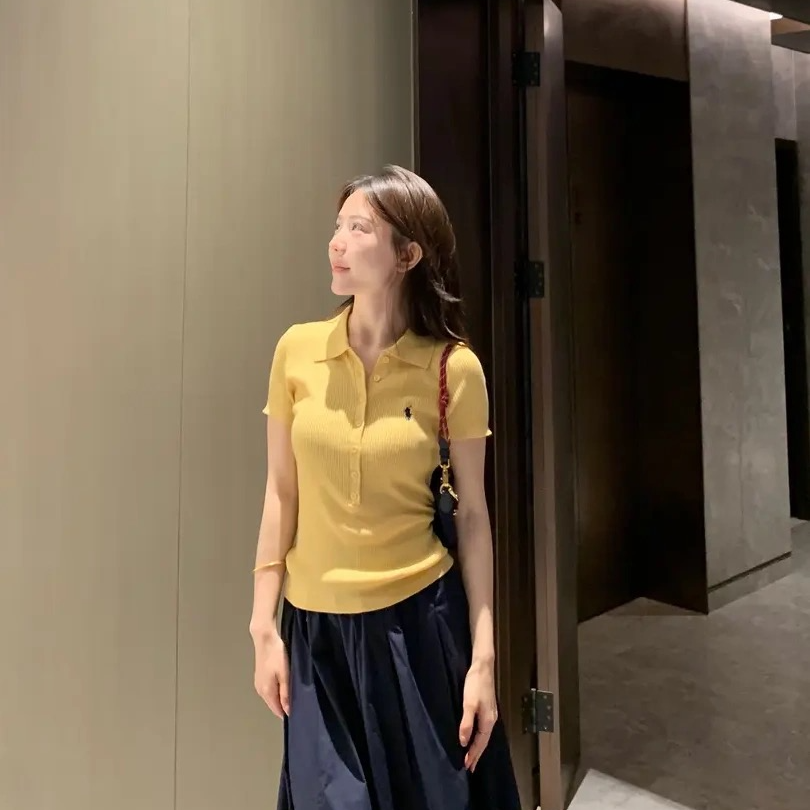 T2354 小马短袖~刺绣休闲六排扣修身短款黄色polo领上衣