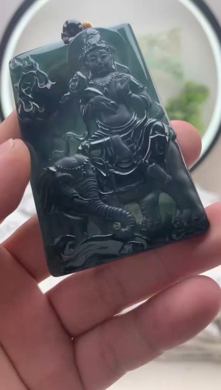 颈饰未镶嵌翡翠普贤