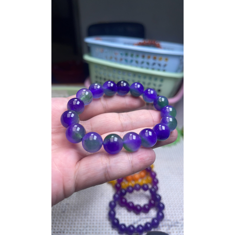 B 741 12 紫阳绿手串