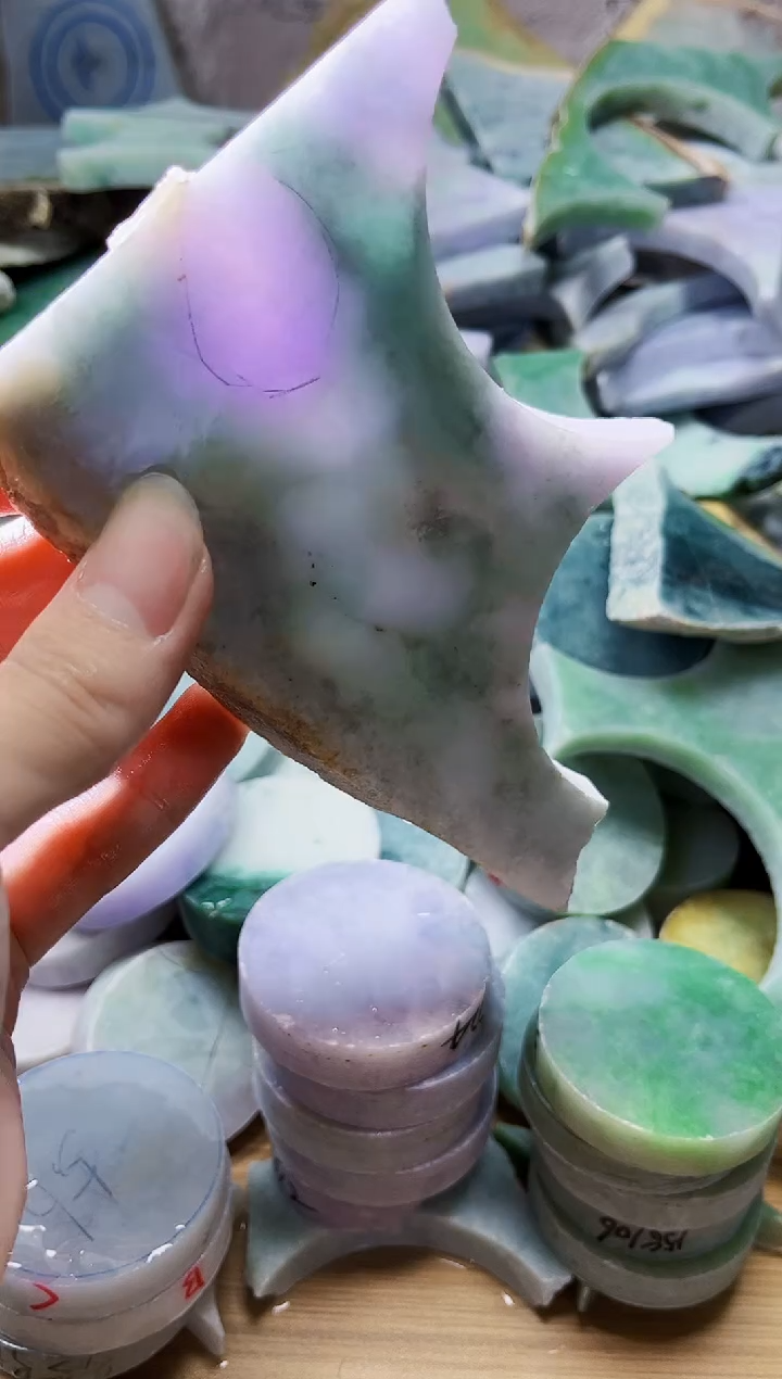 颈饰未镶嵌翡翠天然翡翠A货562