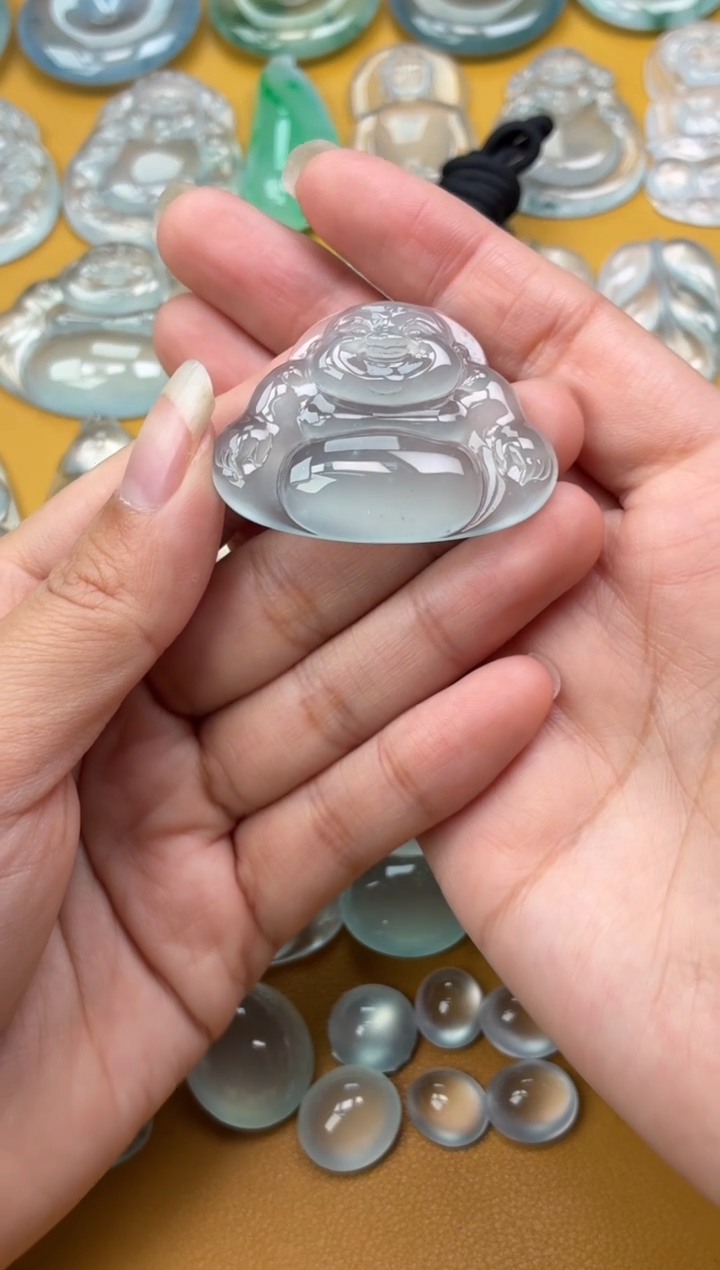 吊坠(不含链)未镶嵌翡翠41 佛公 31.3 42.3 6.0