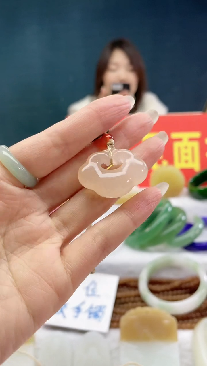 【闪购商品】和田玉颈饰未镶嵌1