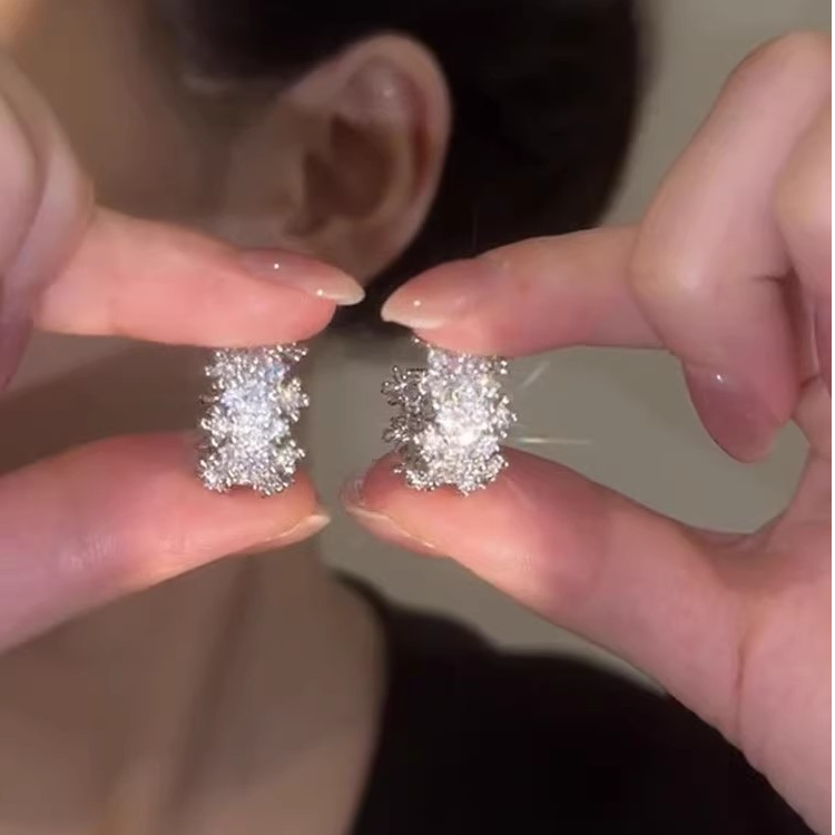 铜合金锆石耳饰 耳环2025新款爆款高级感精致繁花耳圈女小众