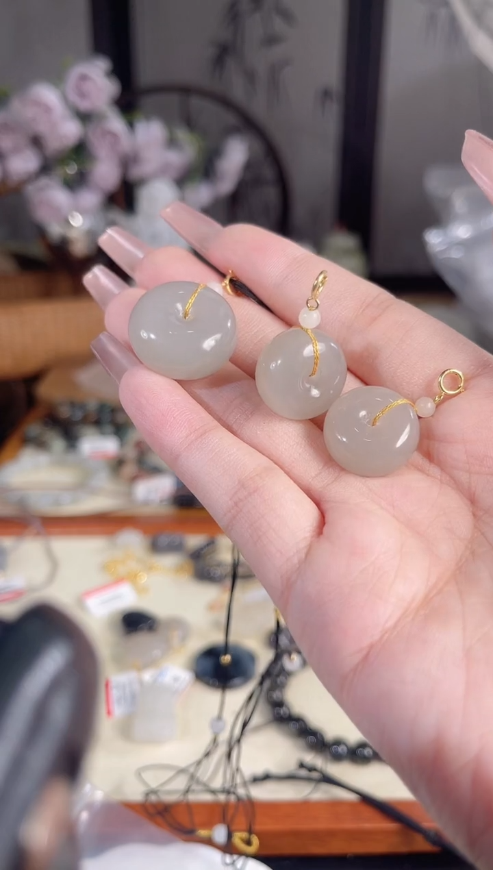 和田玉银S925镶嵌吊坠(不含链)多样性发货其一孤品默认微瑕