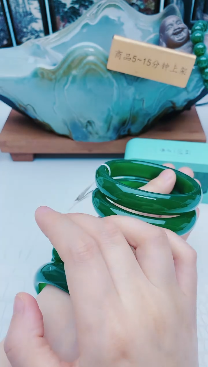 【闪购商品】玛瑙/玉髓手镯未镶嵌玛瑙手镯