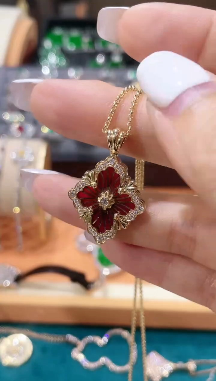 【闪购商品】钻石项链18K金镶嵌项链