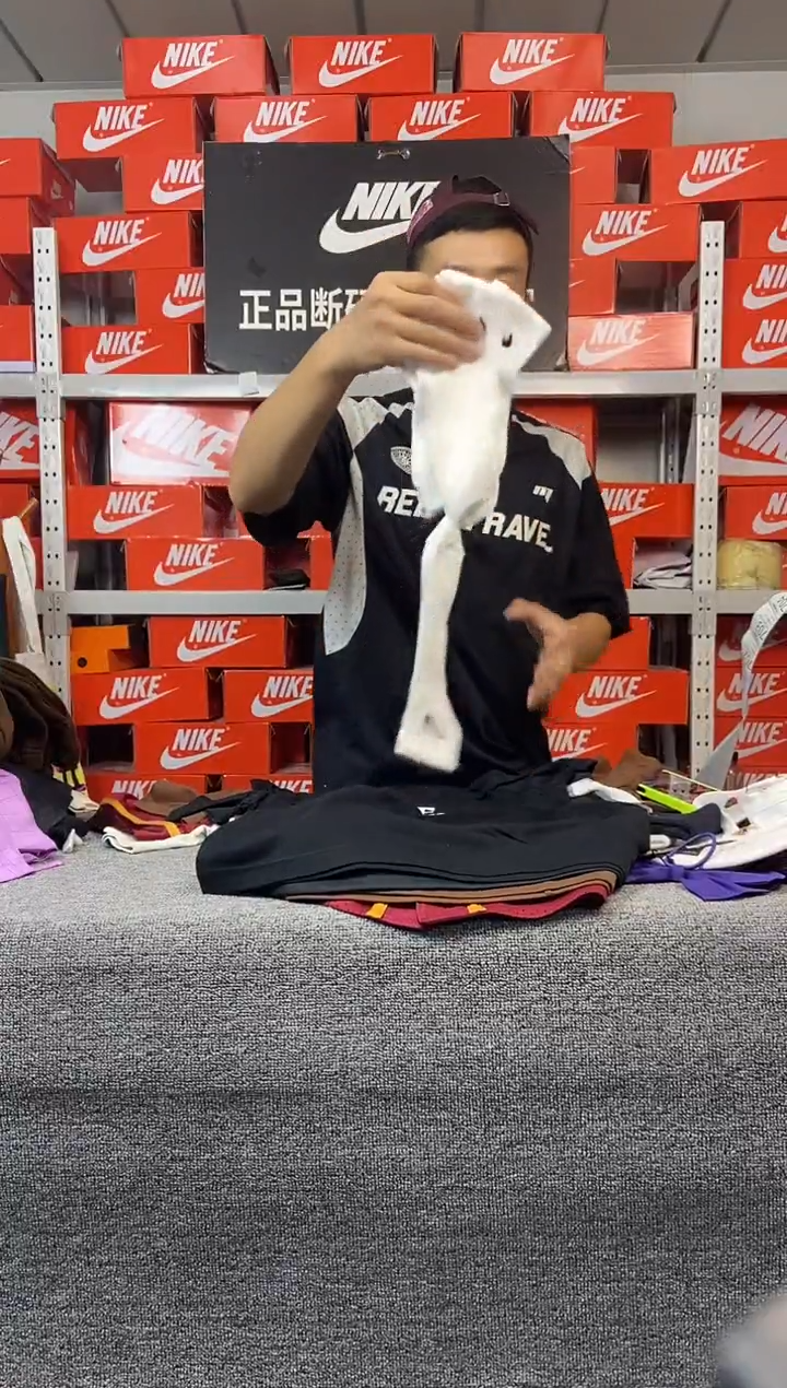 三双中筒四季袜 全新正品 均码35-45
