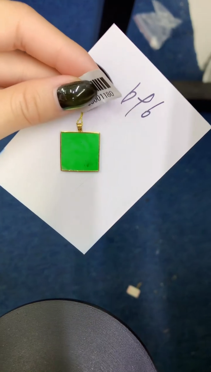 【闪购商品】翡翠颈饰18K金镶嵌000000000