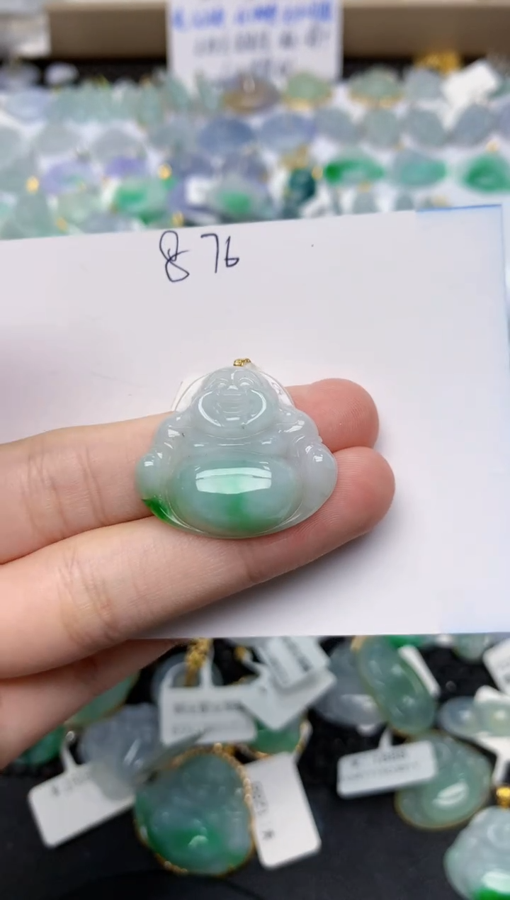 翡翠未镶嵌颈饰天然缅甸A货翡翠1