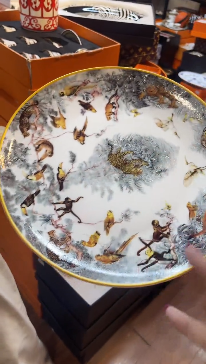 杯鸿辉家品牌瓷器，京东包邮！