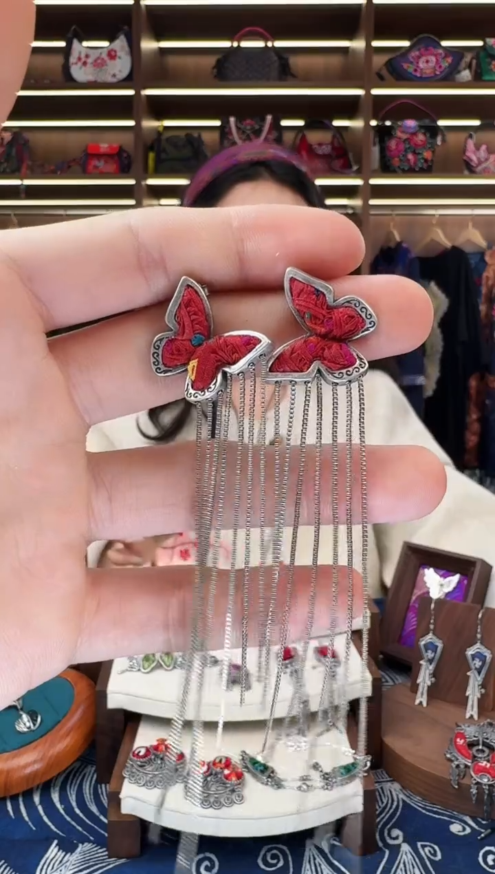 织绣510黔东南苗族刺绣