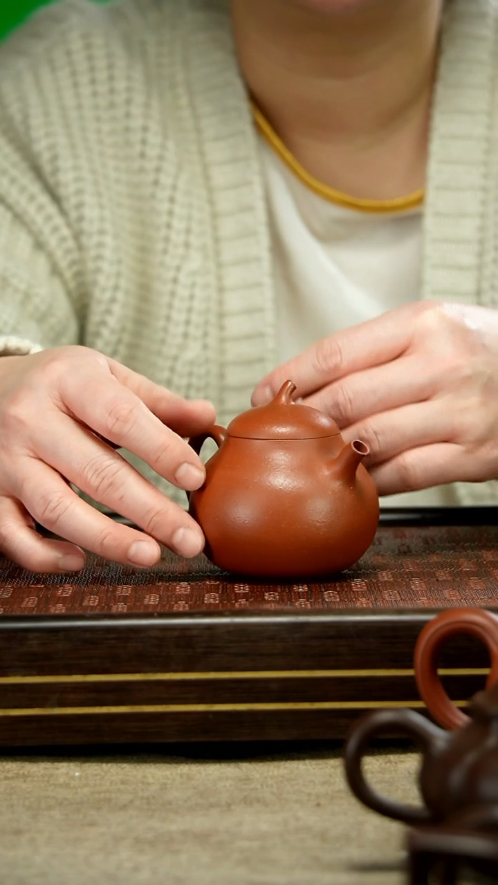 【闪购商品】紫砂茶壶红降坡 茄瓜