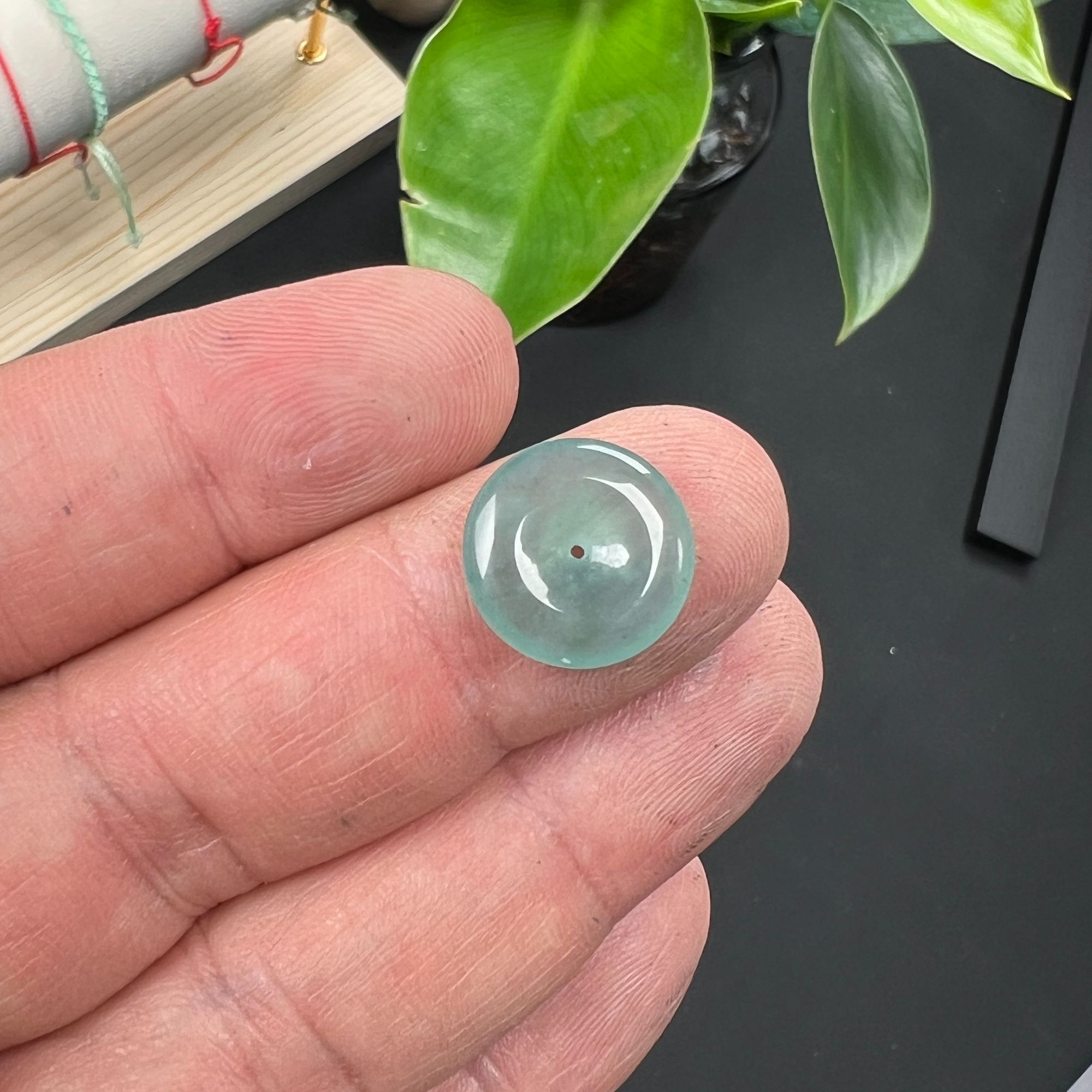 纯天然翡翠A货平安扣