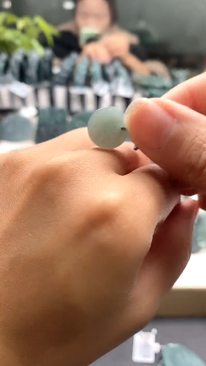 【闪购商品】翡翠颈饰未镶嵌翡翠