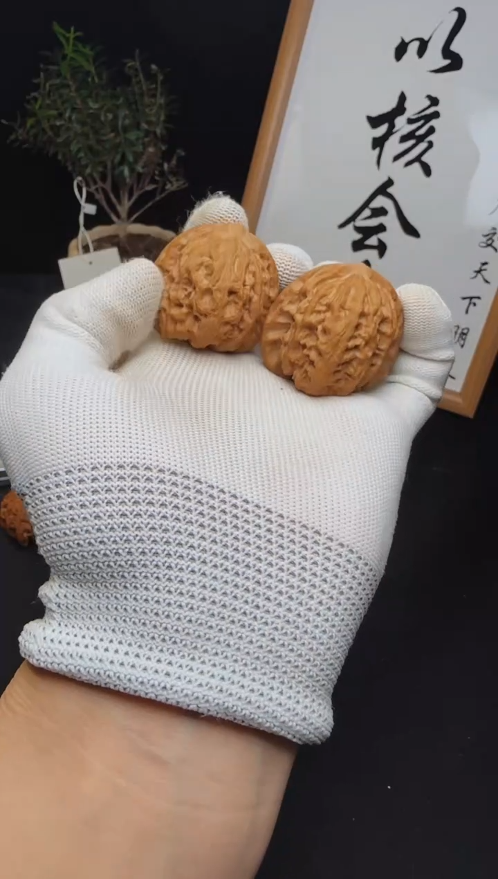 【闪购商品】文玩核桃把件野核桃