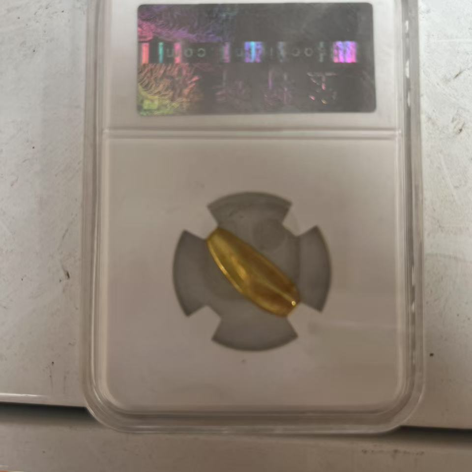 精品摆件好漂亮黄瓜子