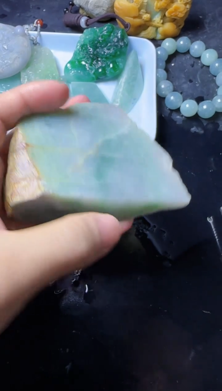 【闪购商品】翡翠颈饰未镶嵌108翡翠