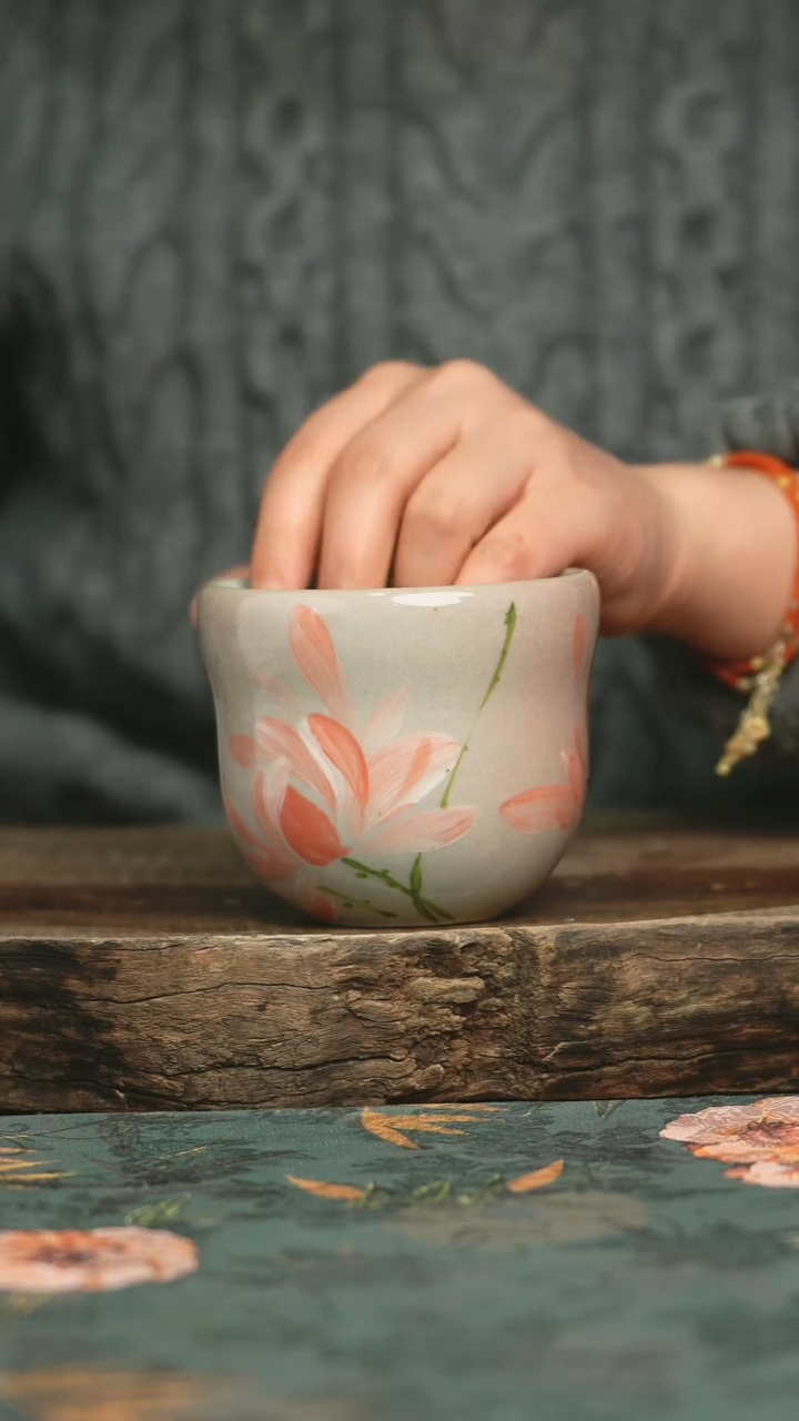 【闪购商品】瓷片釉下彩手工手绘同款陶器