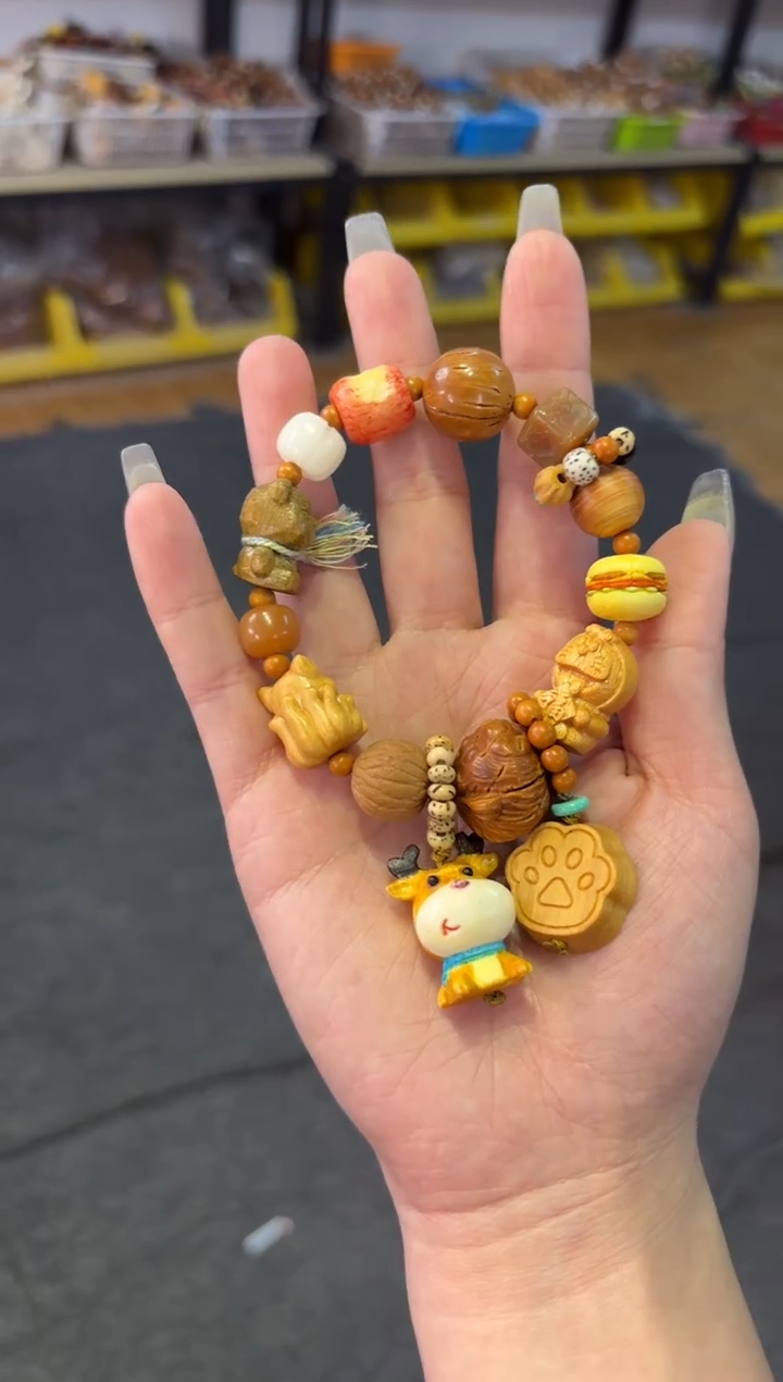 【闪购商品】菩提根/象牙果吊坠 一鹿发多宝