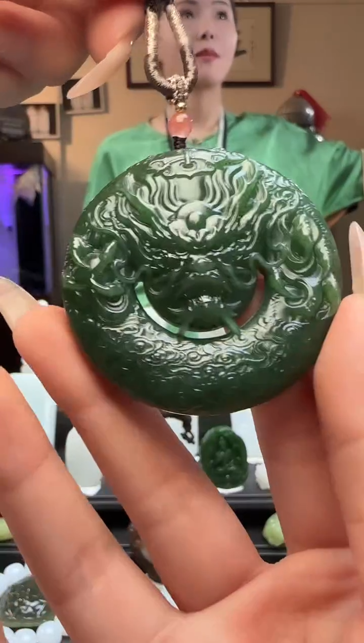【闪购商品】和田玉碧玉龙牌未镶嵌吊坠