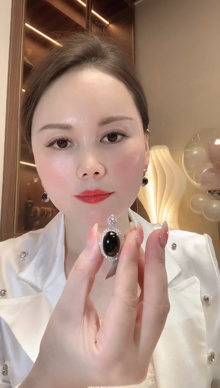 【闪购商品】翡翠戒指18K金镶嵌A52 翡翠