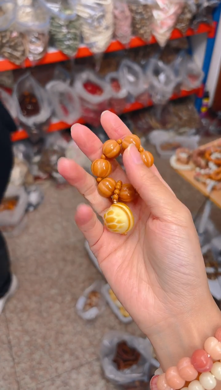 吊坠猴头核桃猴头南瓜手捻 富甲