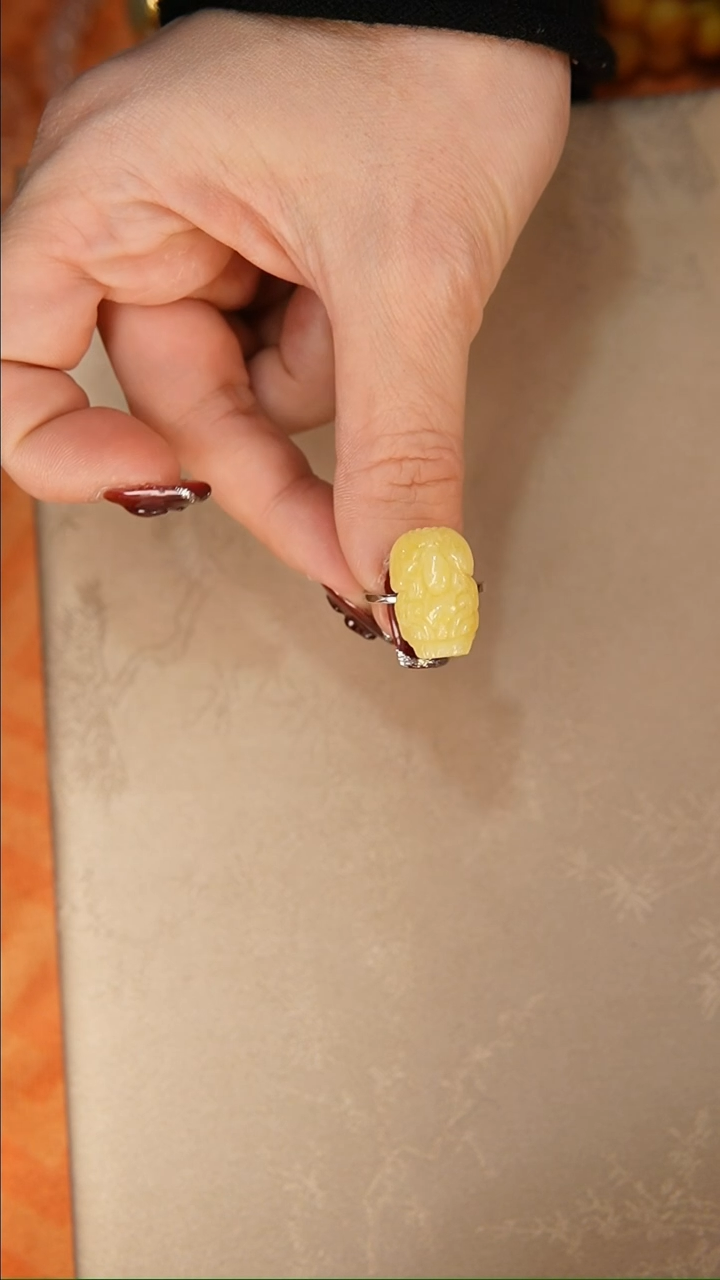 【闪购商品】琥珀戒指银S925镶嵌戒指
