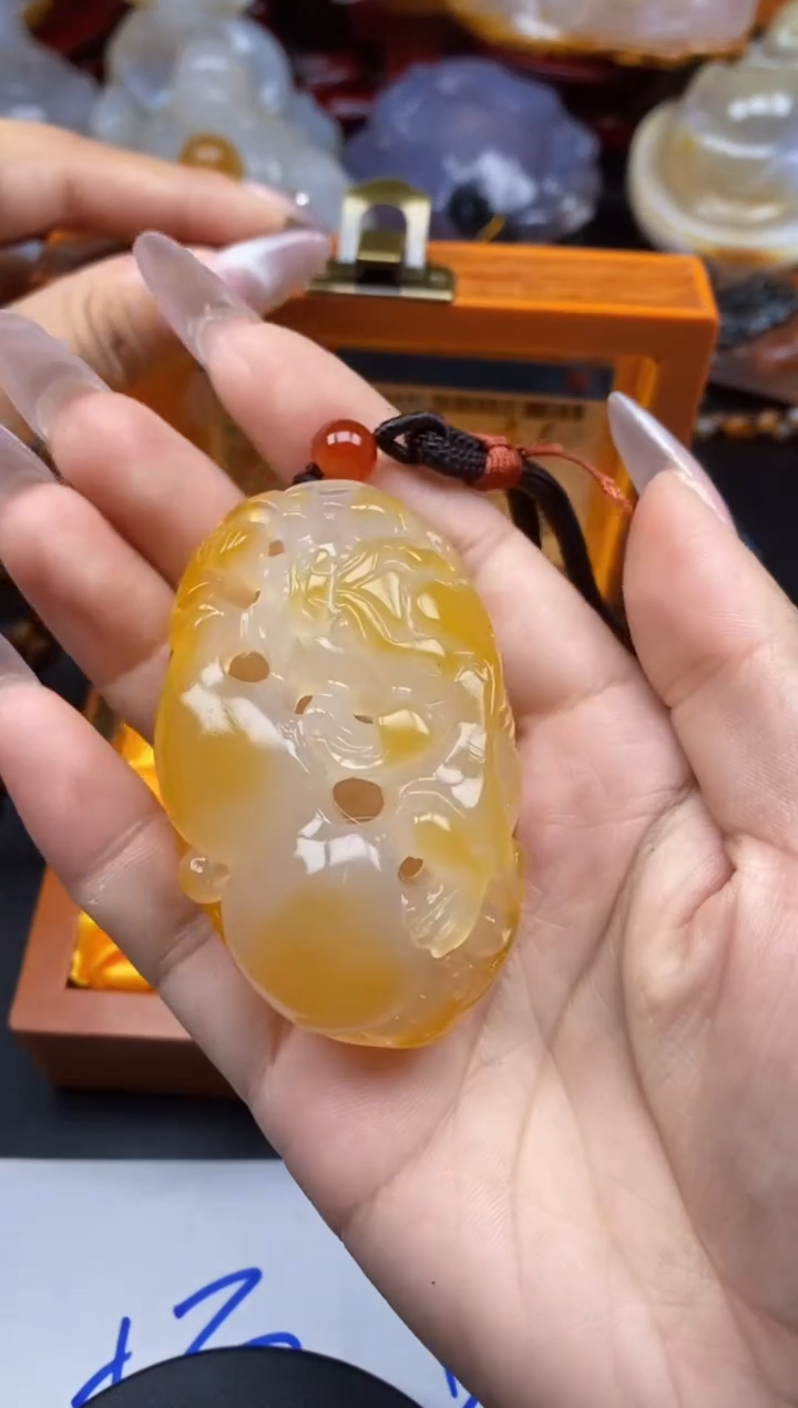 【闪购商品】玛瑙/玉髓颈饰未镶嵌ll