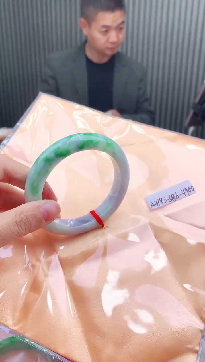 未镶嵌手镯翡翠58+