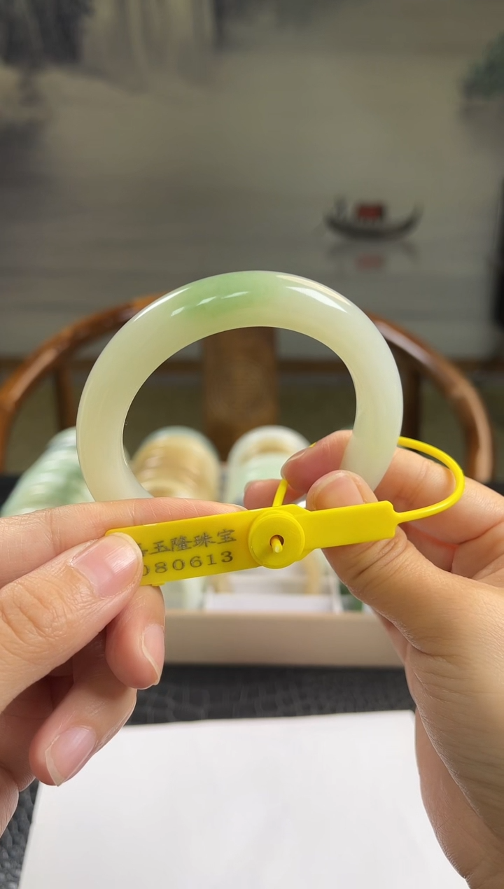 未镶嵌手镯和田玉58+圈口613