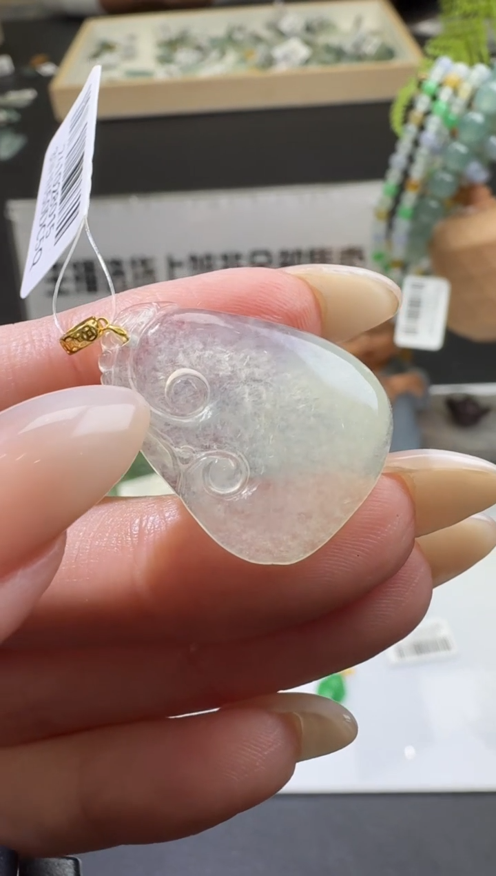 【闪购商品】翡翠颈饰未镶嵌00056250