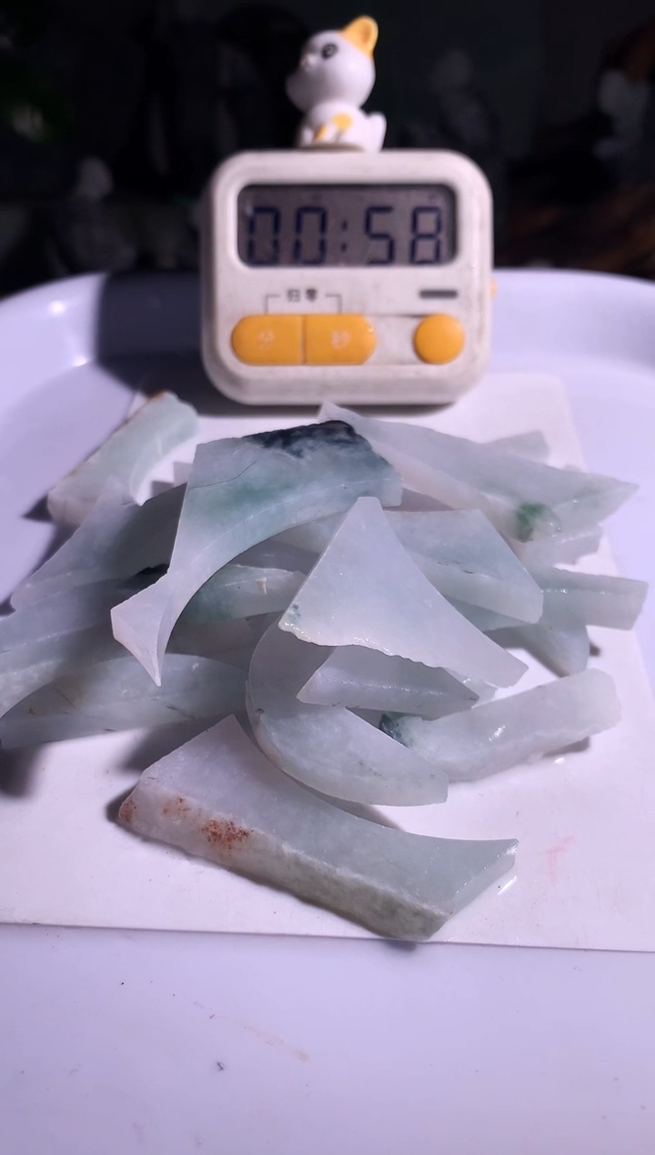 吊坠(不含链)未镶嵌翡翠柔***（Q964