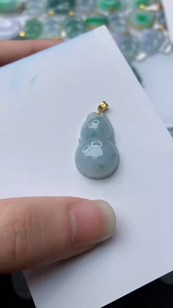 【闪购商品】翡翠颈饰18K金镶嵌41...........