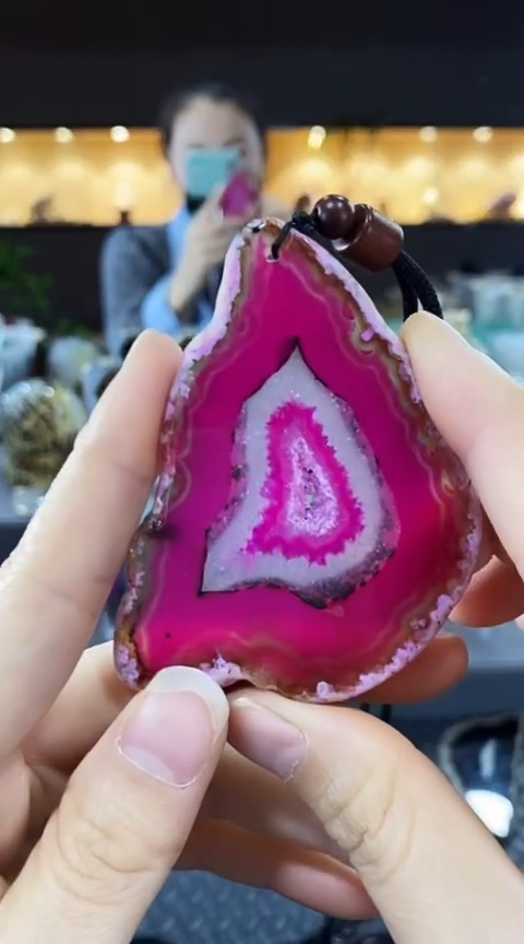 未镶嵌颈饰玛瑙/玉髓文*玛瑙