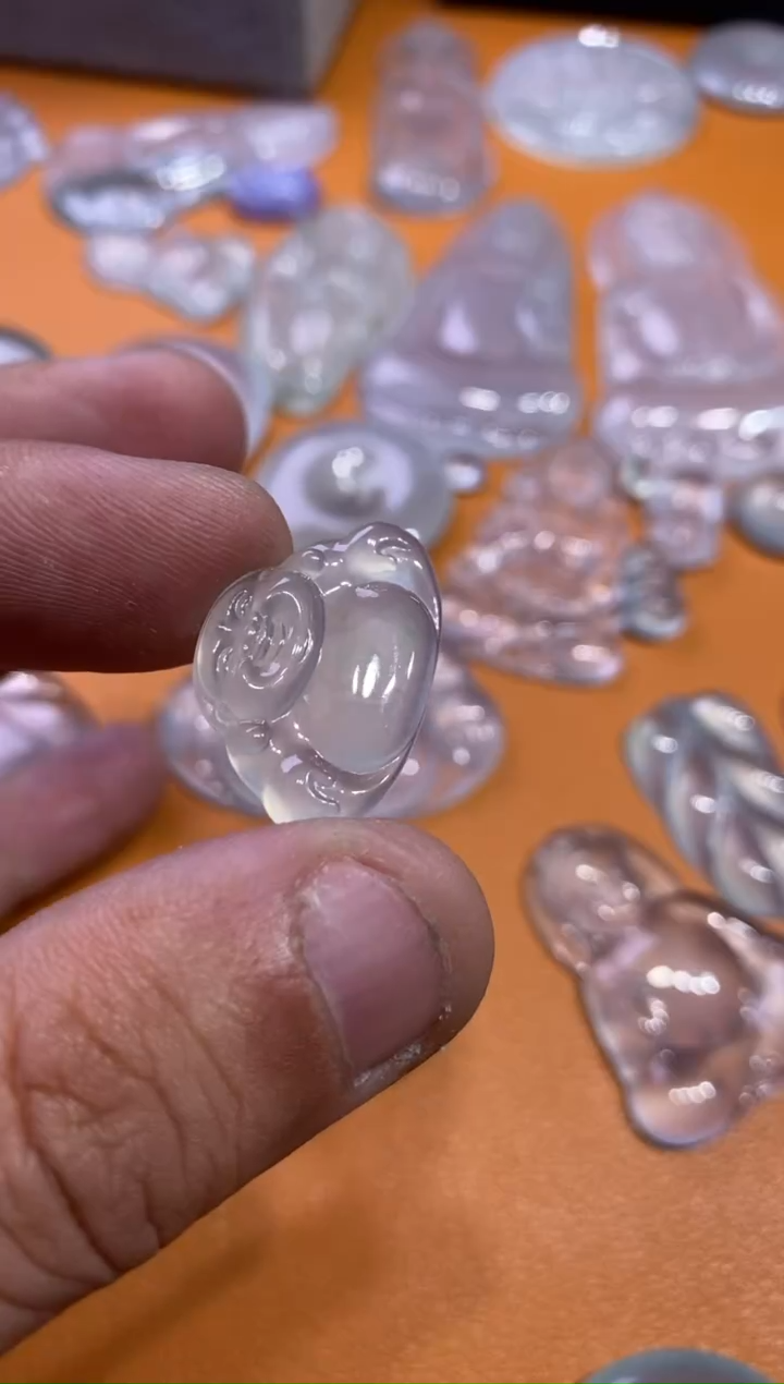 【闪购商品】翡翠吊坠(不含链)未镶嵌佛公2480