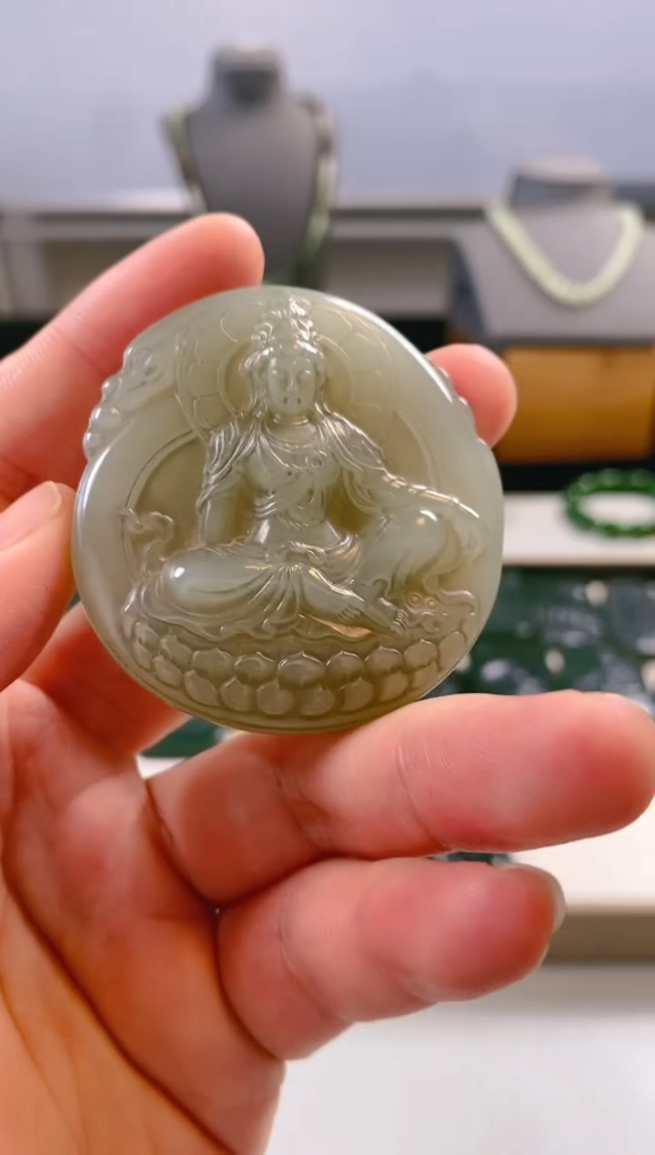 颈饰未镶嵌和田玉35